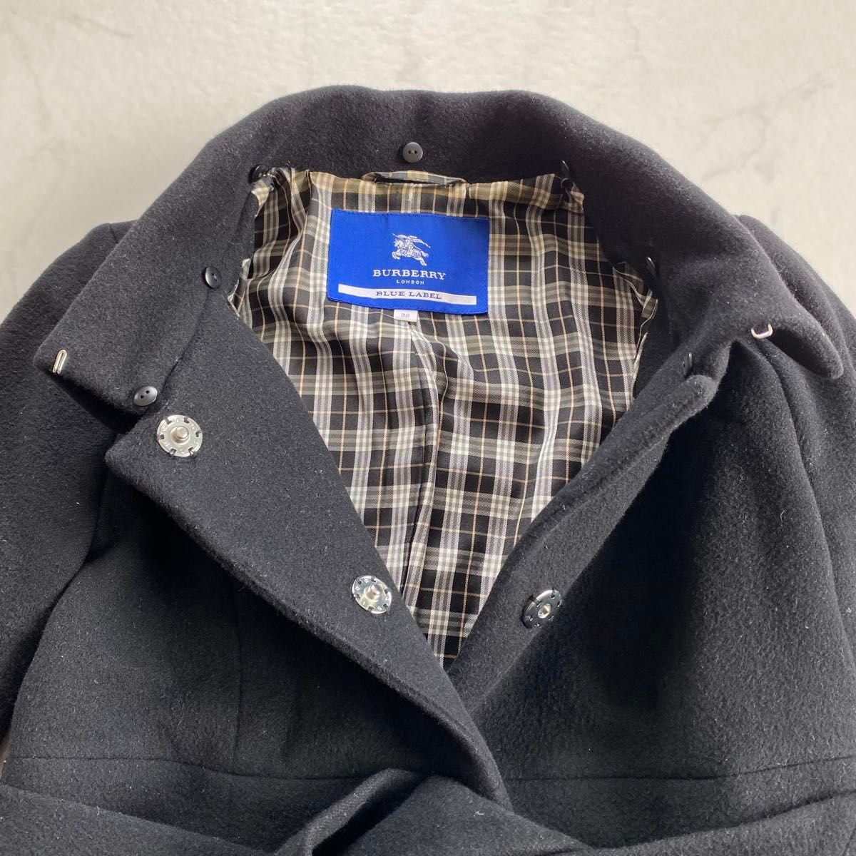希少 BURBERRY バーバリー アンゴラ混 裾フリル ロングコート 38 希少 BURBERRY バーバリー アンゴラ混 裾フリル ロングコート 38
