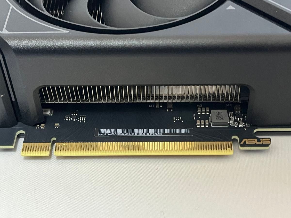 取置/ほぼ未使用】ASUS GeForce RTX 4070 OC 12GB|Yahoo!フリマ 取置/ほぼ未使用】ASUS GeForce RTX 4070 OC 12GB|Yahoo!フリマ