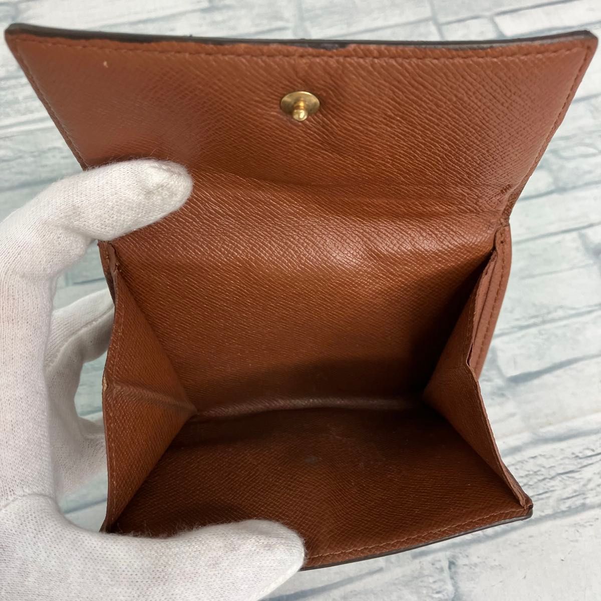 極美品 55 LOUIS VUITTON ルイヴィトン モノグラム 二つ折り財布 極美品 55 LOUIS VUITTON ルイヴィトン モノグラム 二つ折り財布