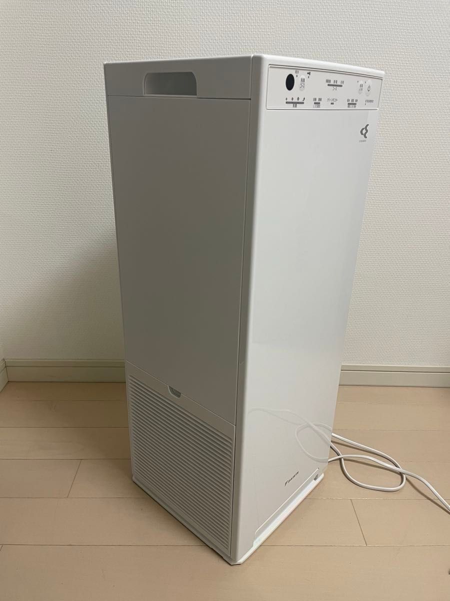 美品 2023年製 ダイキン 加湿空気清浄機 ストリーマ空気清浄機 美品 2023年製 ダイキン 加湿空気清浄機 ストリーマ空気清浄機