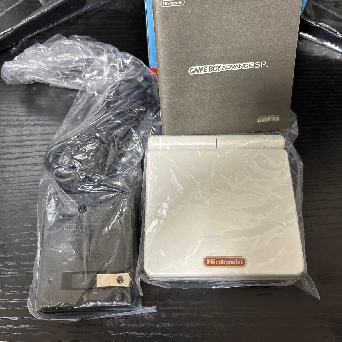 ゲームボーイ アドバンスSP ファミコンカラー GBA 任天堂 ほぼ ゲームボーイ アドバンスSP ファミコンカラー GBA 任天堂 ほぼ