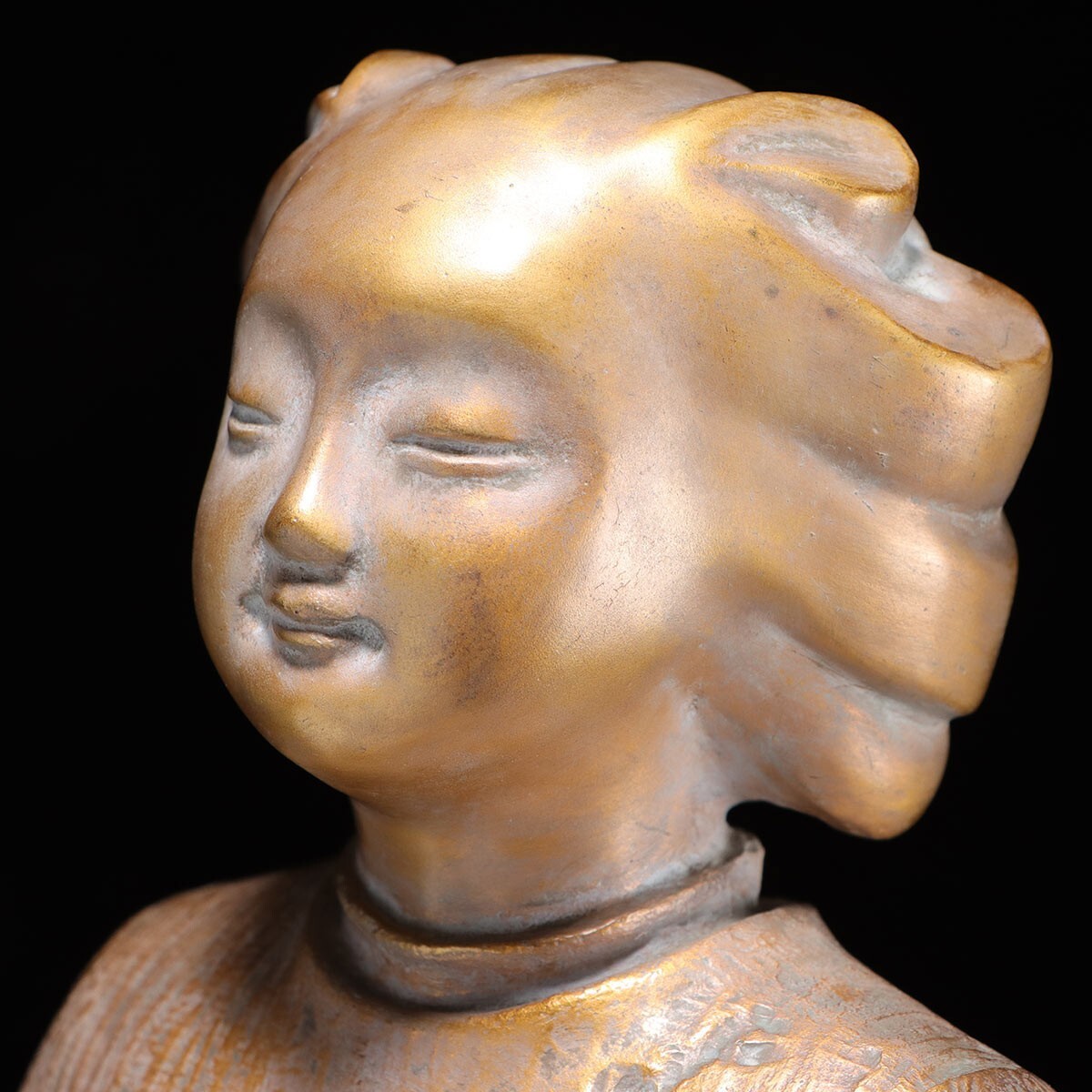 PL002. 【鐸木能子】 「薫 かおる」ブロンズ 女性像 高さ60.5cm PL002. 【鐸木能子】 「薫 かおる」ブロンズ 女性像 高さ60.5cm