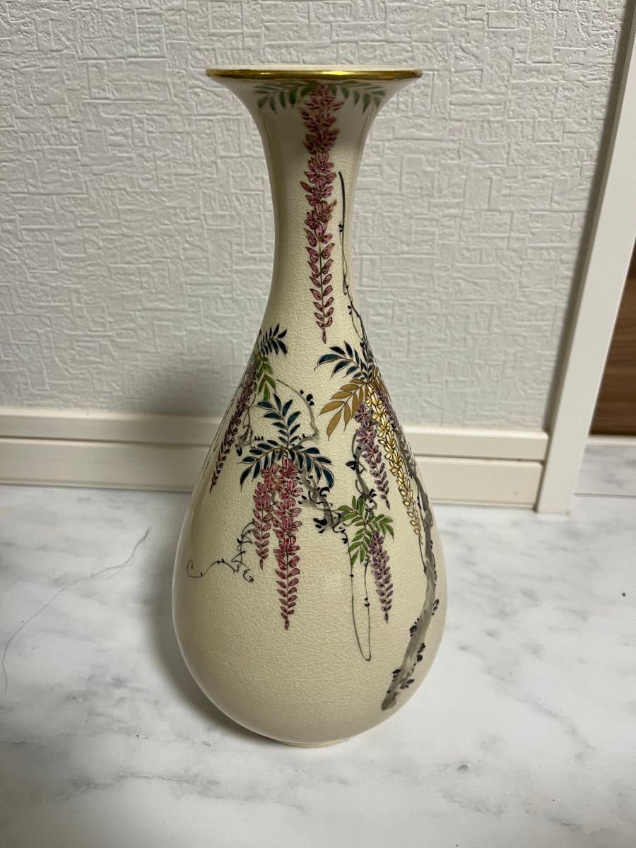 十四代沈寿官 薩摩錦手藤花文 花瓶 共箱|Yahoo!フリマ(旧 十四代沈寿官 薩摩錦手藤花文 花瓶 共箱|Yahoo!フリマ(旧