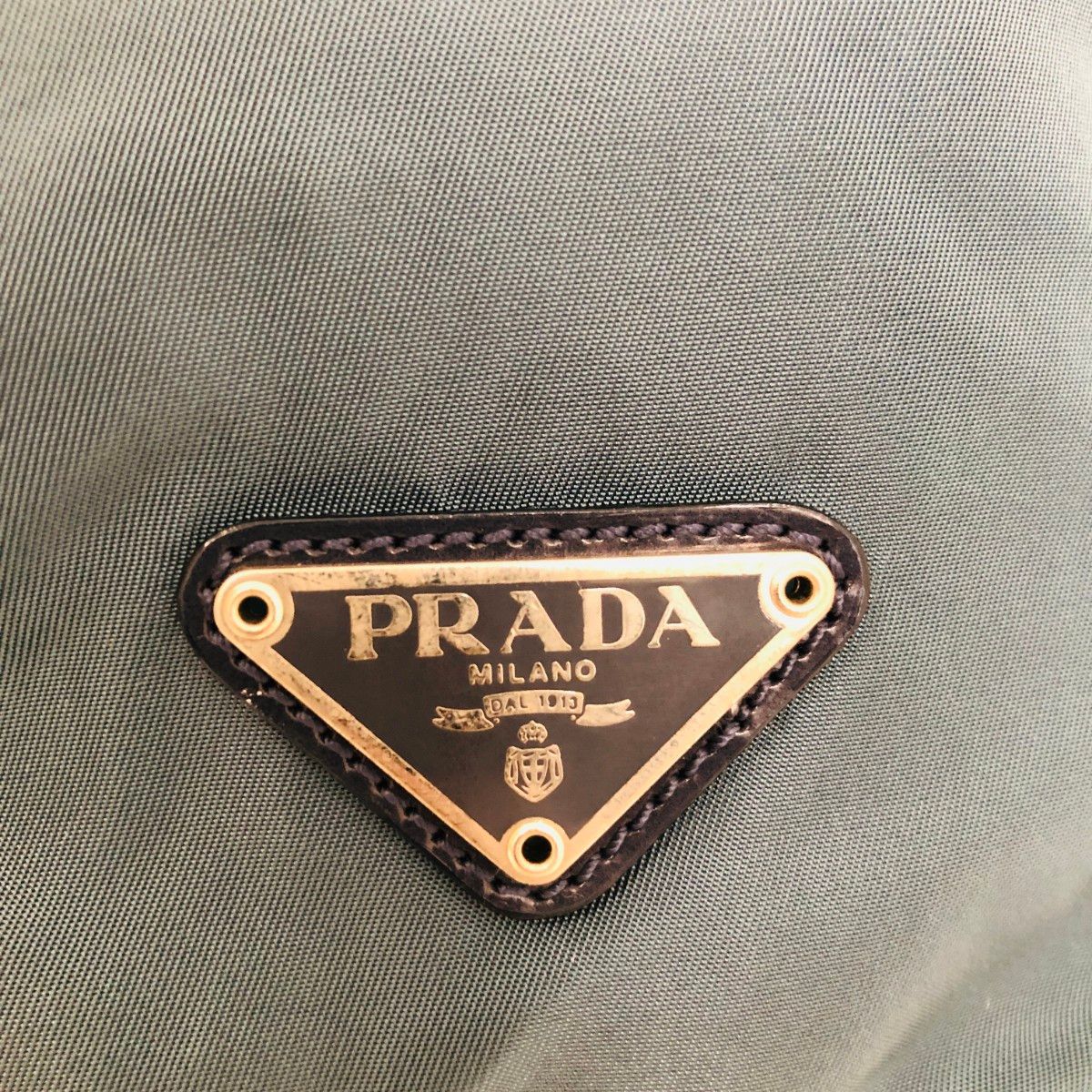 良品】PRADA プラダ ポーチ 巾着ポーチ 三角ロゴ 白タグ 良品】PRADA プラダ ポーチ 巾着ポーチ 三角ロゴ 白タグ