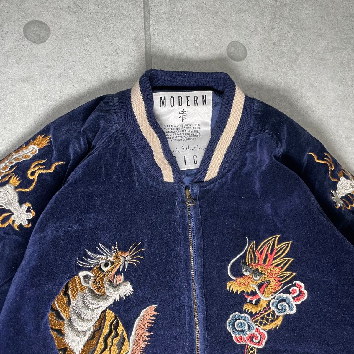 スカジャン 龍 虎 ベロア 別珍 スーベニアジャケット 全面刺繍 スカジャン 龍 虎 ベロア 別珍 スーベニアジャケット 全面刺繍