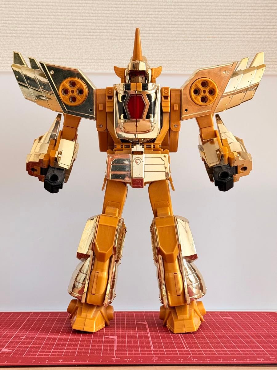 DX 黄金合体 ゴルドラン 武器類欠品あり 現状渡し 旧タカラ 貴重 DX 黄金合体 ゴルドラン 武器類欠品あり 現状渡し 旧タカラ 貴重