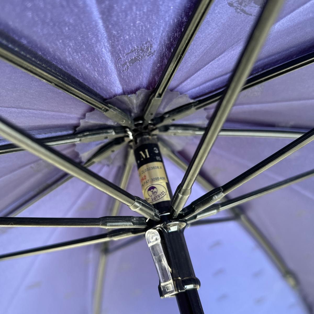 BURBERRY バーバリー 晴雨兼用 折りたたみ傘 全面 ホースロゴ 青 BURBERRY バーバリー 晴雨兼用 折りたたみ傘 全面 ホースロゴ 青