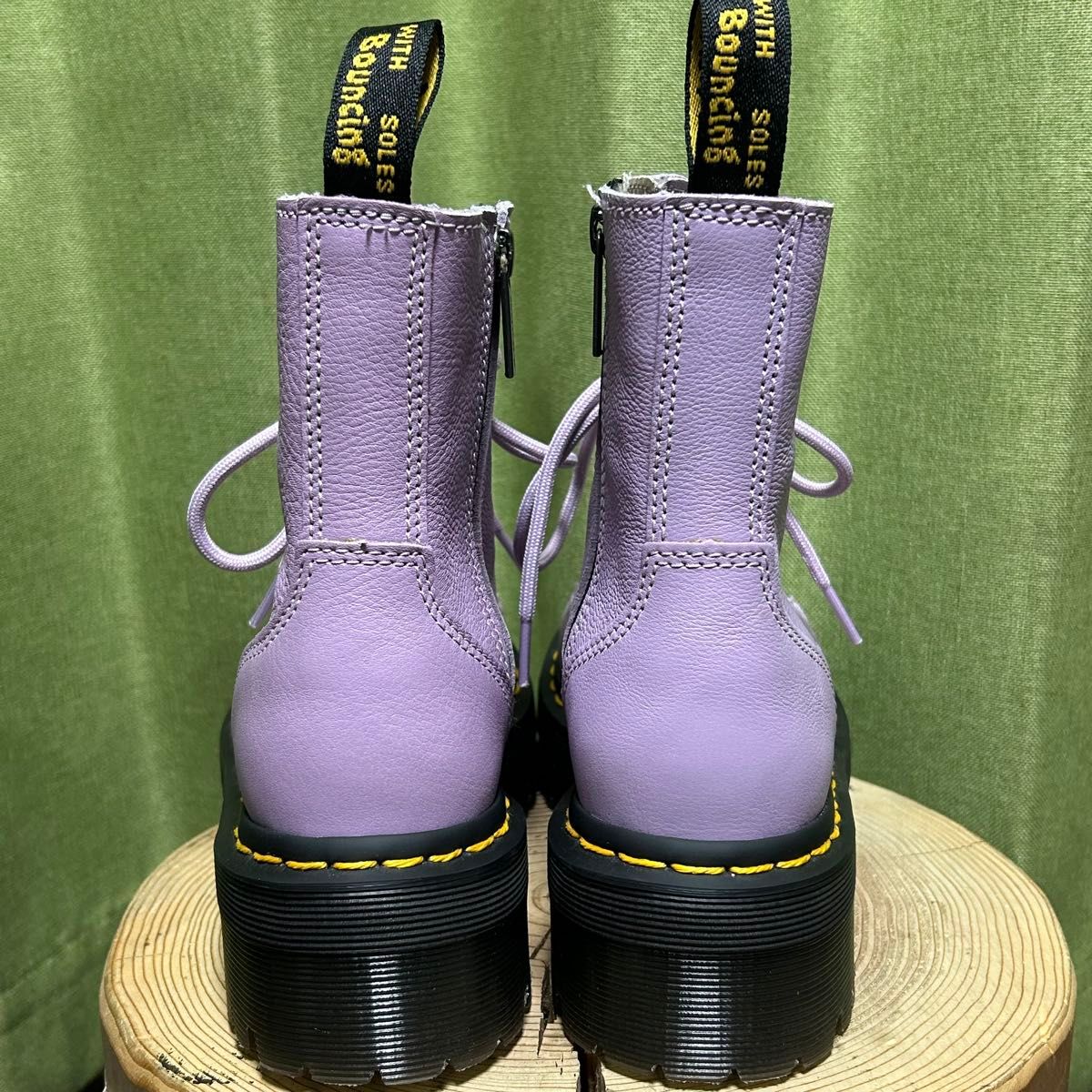 極美品 Dr Martens ドクターマーチン JADON III 8ホール ブーツ 極美品 Dr Martens ドクターマーチン JADON III 8ホール ブーツ