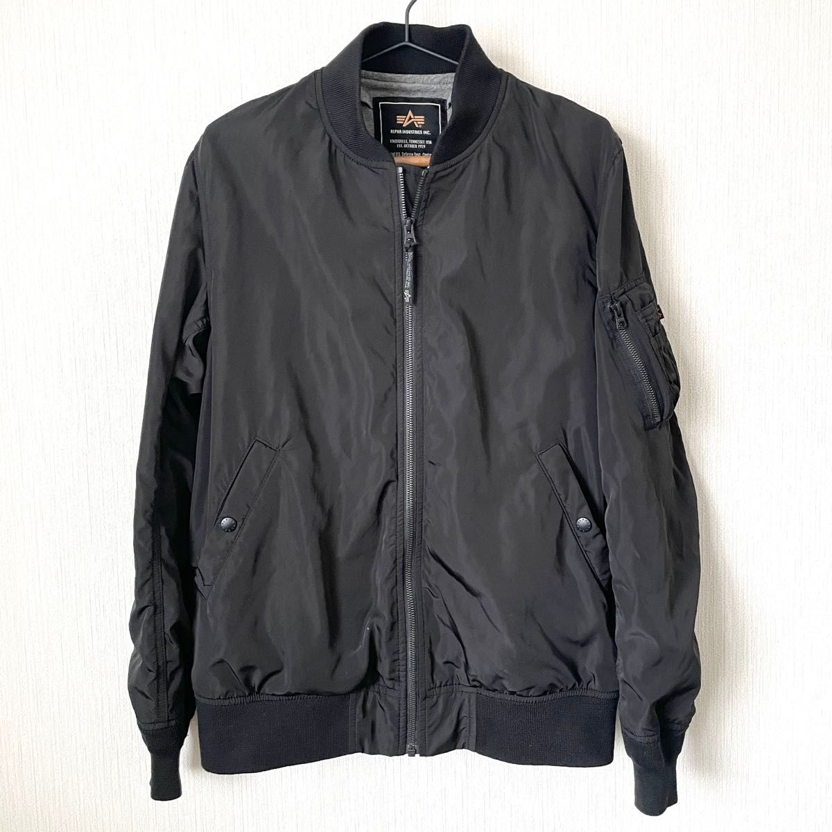 ALPHA INDUSTRIES】アルファ インダストリーズ MA-1 フライト ALPHA INDUSTRIES】アルファ インダストリーズ MA-1 フライト