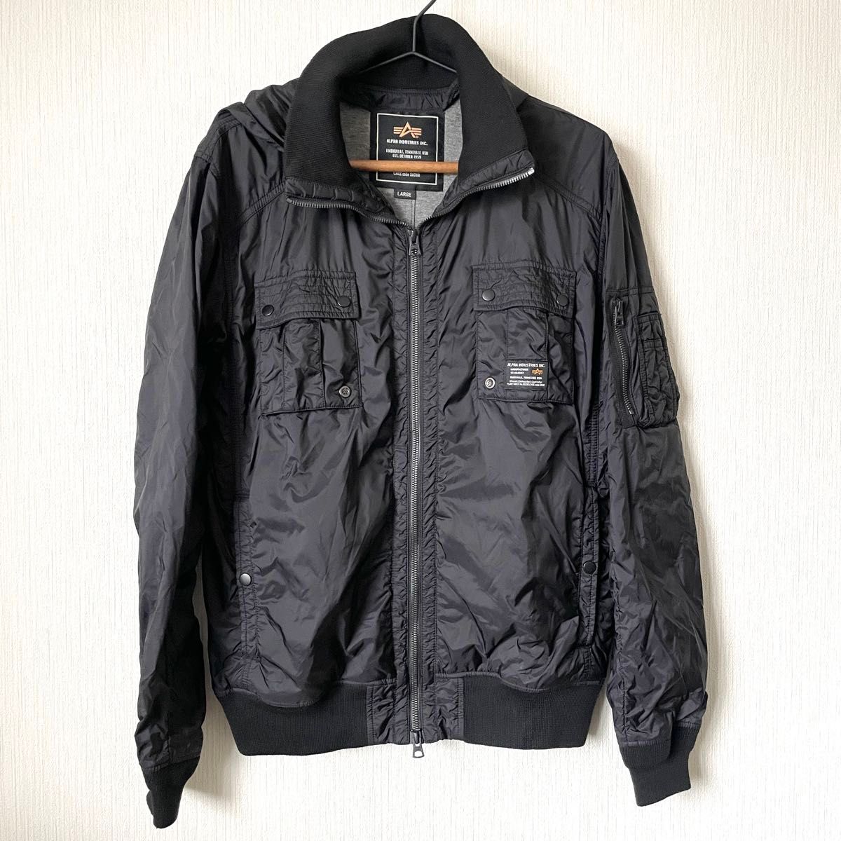 ALPHA INDUSTRIES】アルファ インダストリーズ フライト ALPHA INDUSTRIES】アルファ インダストリーズ フライト