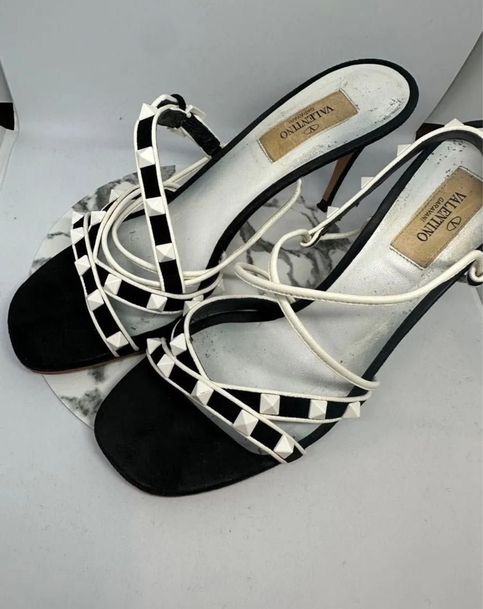 Valentino 定番ロックスタッズ パンプス 38 5|Yahoo!フリマ(旧 Valentino 定番ロックスタッズ パンプス 38 5|Yahoo!フリマ(旧
