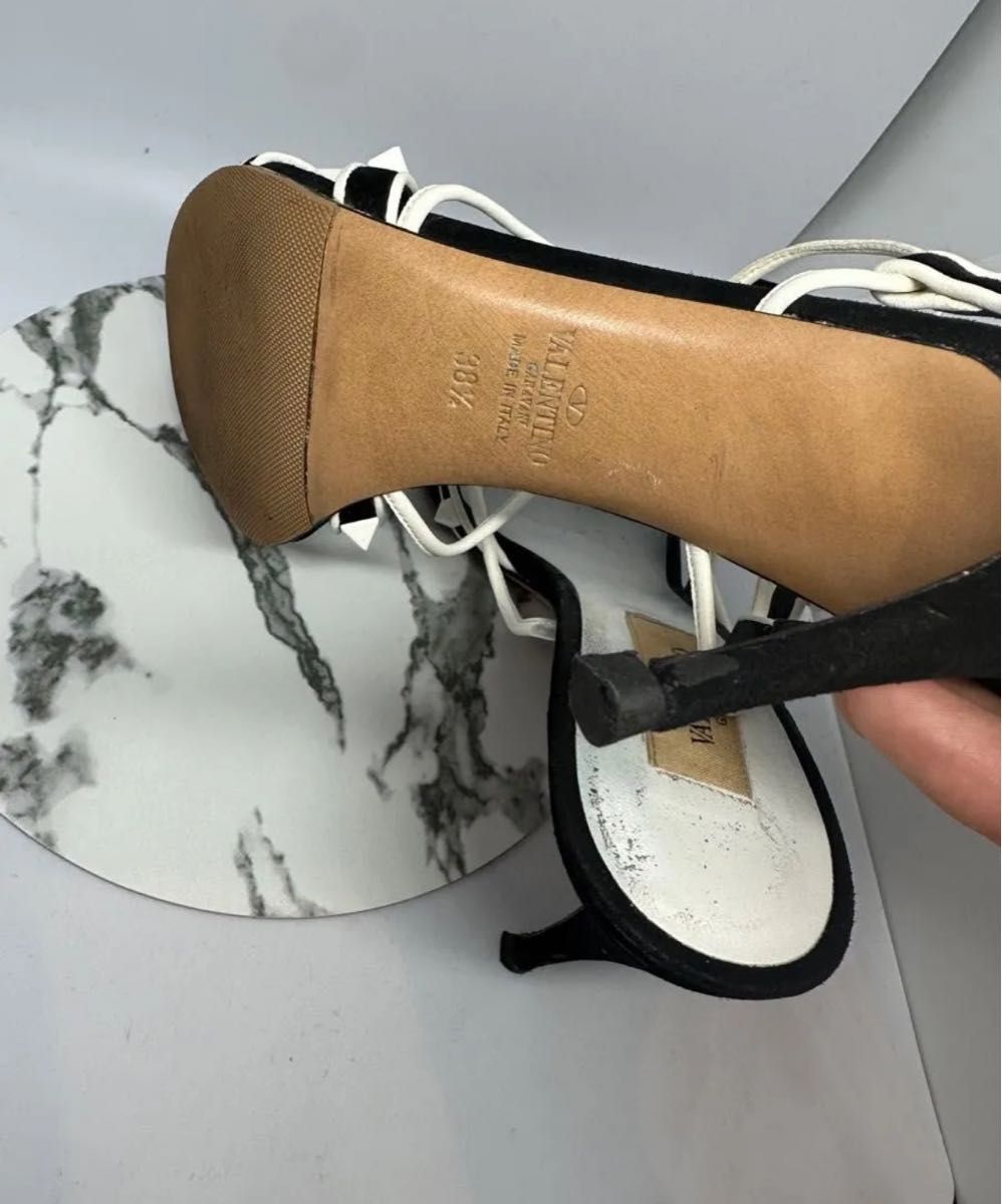 Valentino 定番ロックスタッズ パンプス 38 5|Yahoo!フリマ(旧 Valentino 定番ロックスタッズ パンプス 38 5|Yahoo!フリマ(旧