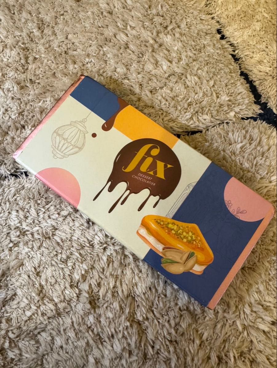 ドバイ現地購入】【本物】fix チョコレート ピスタチオ ドバイ ドバイ現地購入】【本物】fix チョコレート ピスタチオ ドバイ