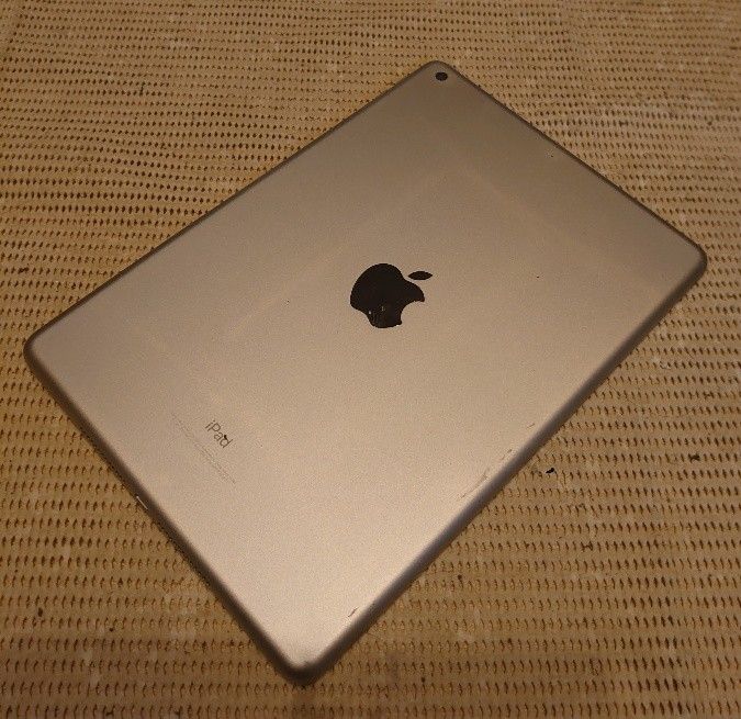 DMPWF 完動品液晶無傷iPad第6世代(A1893)本体32GB送料込|Yahoo DMPWF 完動品液晶無傷iPad第6世代(A1893)本体32GB送料込|Yahoo