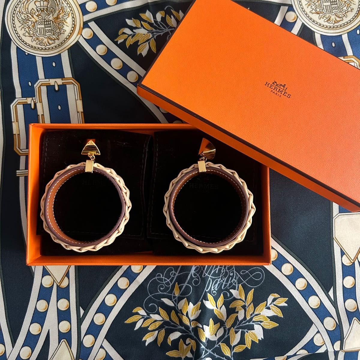 HERMES エルメス メドール ピクニック ピアス フォーブ ゴールド HERMES エルメス メドール ピクニック ピアス フォーブ ゴールド