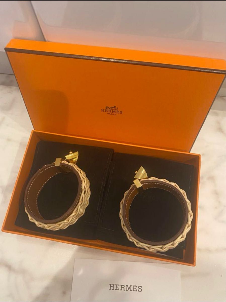 HERMES エルメス メドール ピクニック ピアス フォーブ ゴールド HERMES エルメス メドール ピクニック ピアス フォーブ ゴールド