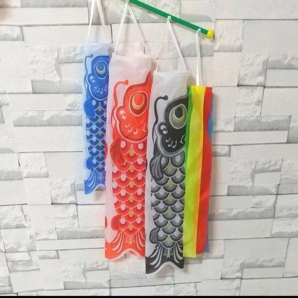 新品】鯉のぼり 省スペース 玄関 ベランダ 卓上 4連 48cm こども 新品】鯉のぼり 省スペース 玄関 ベランダ 卓上 4連 48cm こども