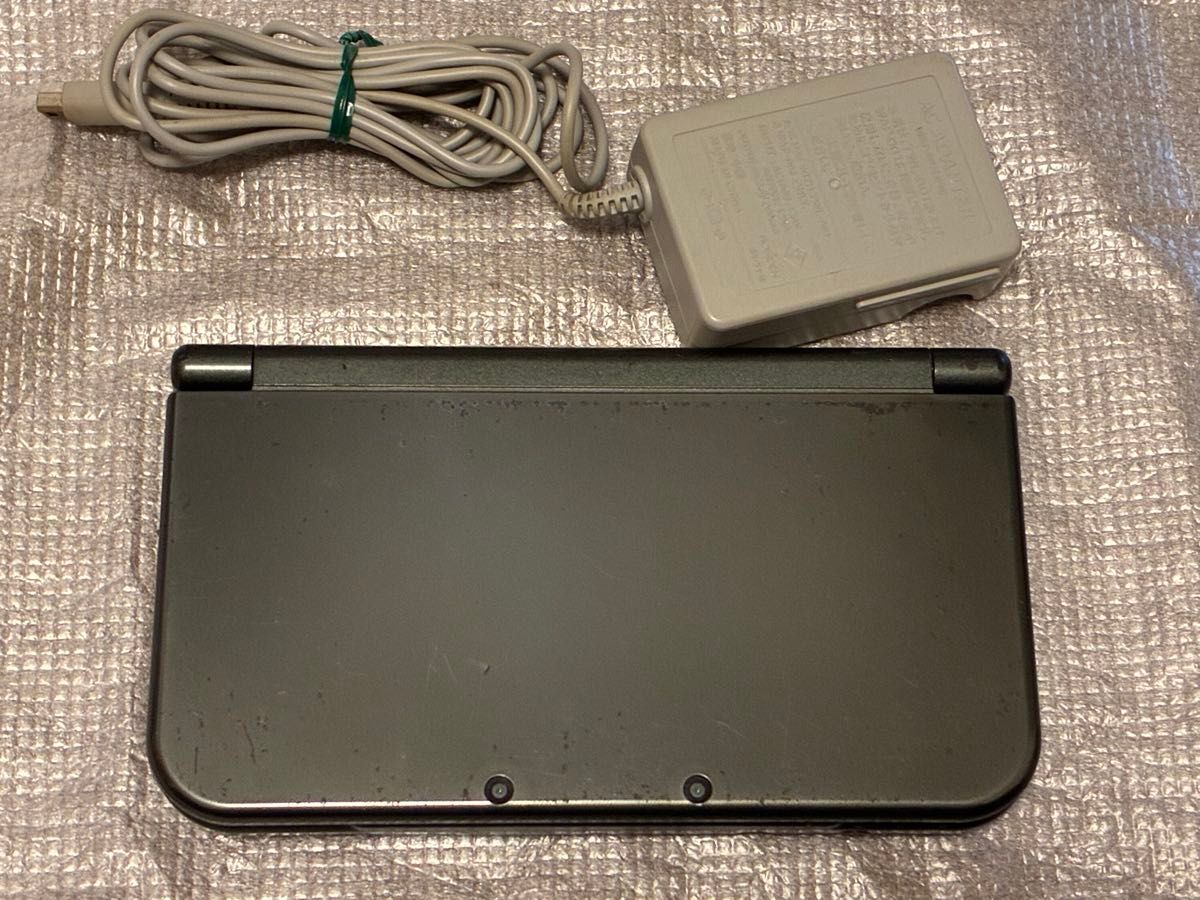 動作良好 Nintendo New 3DS LL RED-001 メタリックブラック 液晶 動作良好 Nintendo New 3DS LL RED-001 メタリックブラック 液晶