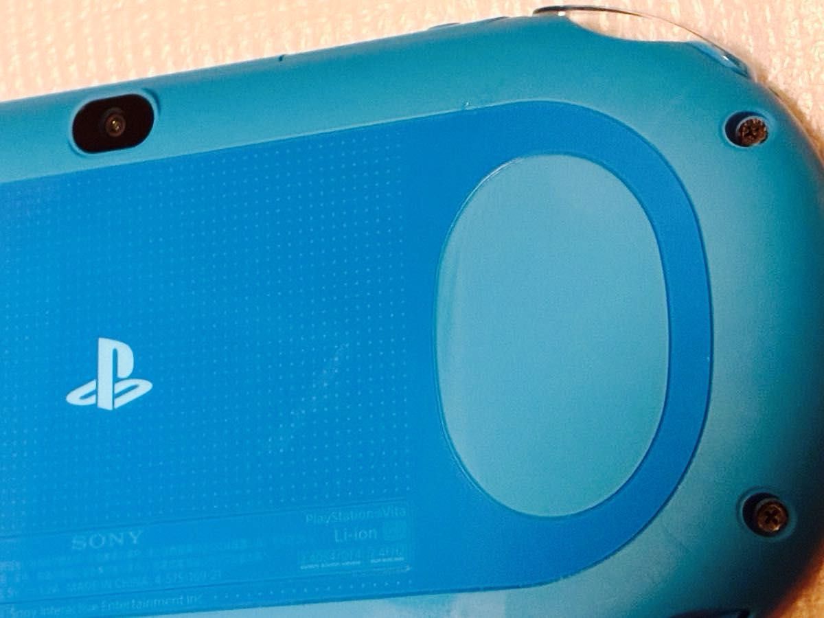 ほぼ未使用 超美品 SONY PS Vita (PCH-2000) Wi-Fiモデル アクア ほぼ未使用 超美品 SONY PS Vita (PCH-2000) Wi-Fiモデル アクア