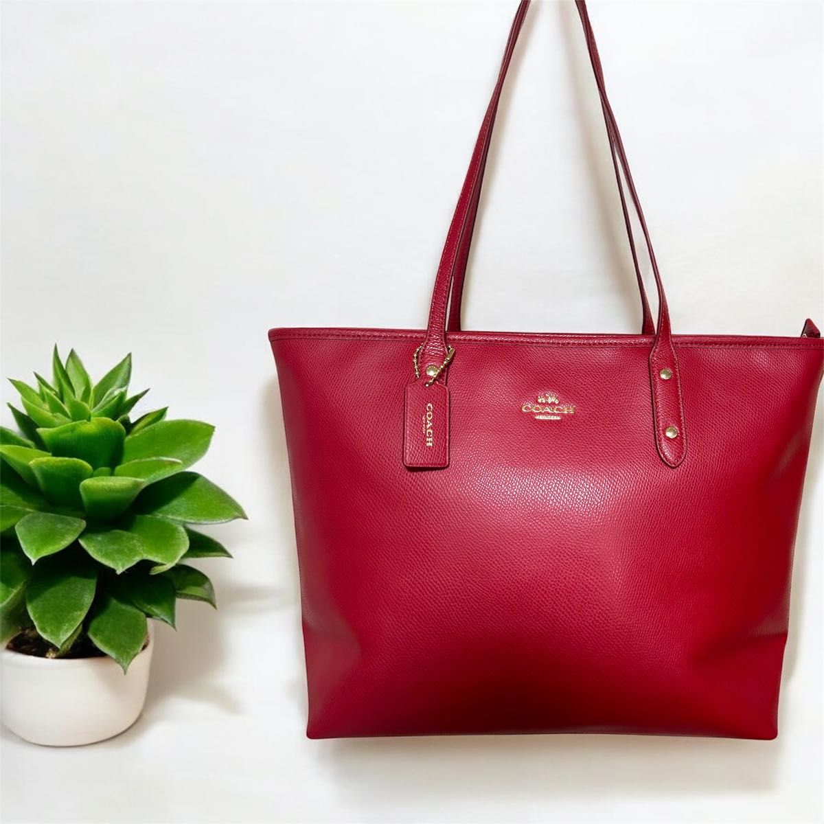 COACH コーチ トートバッグ レッド A4収納可 本革 大容量 COACH コーチ トートバッグ レッド A4収納可 本革 大容量