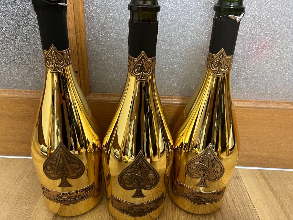 アルマンド ゴールド Armand Gold 箱なし 空ボトル|Yahoo アルマンド ゴールド Armand Gold 箱なし 空ボトル|Yahoo