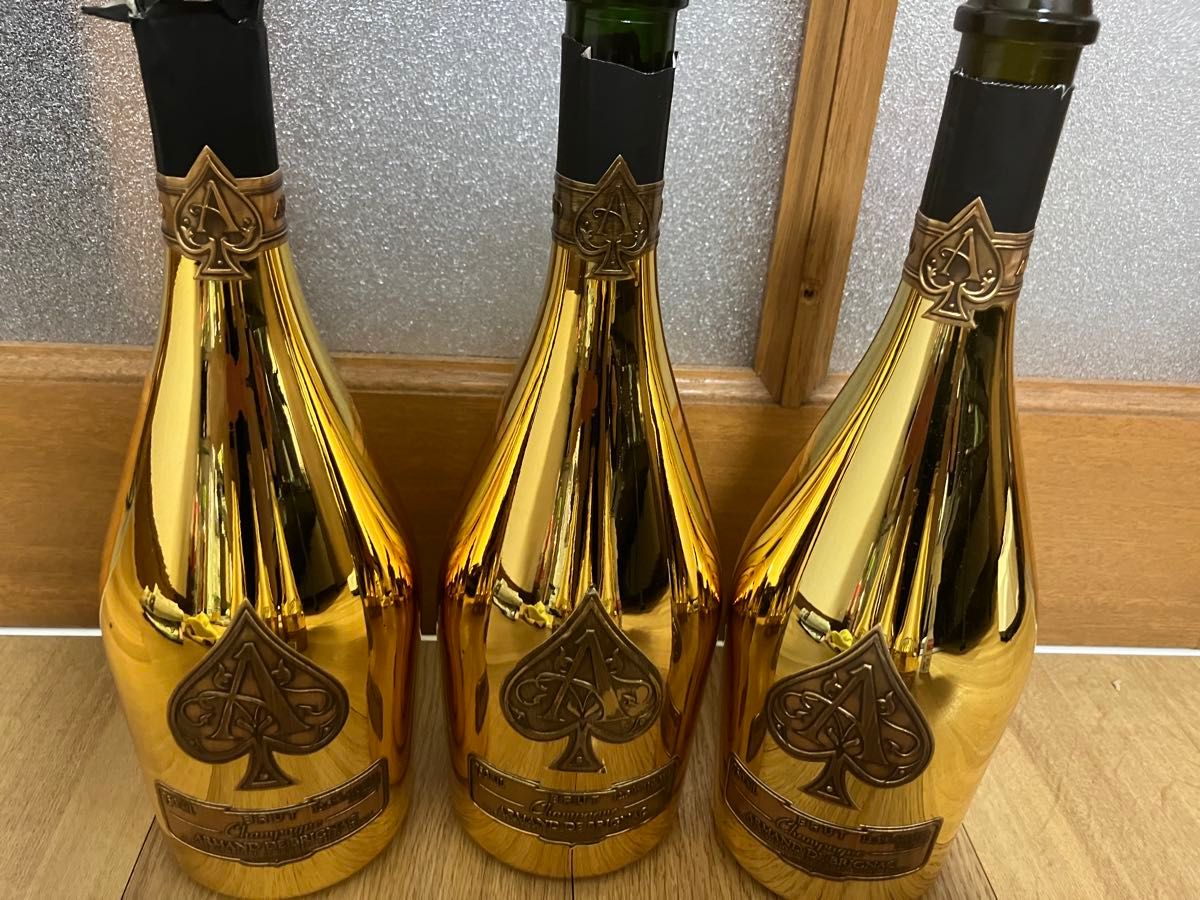 アルマンド ゴールド Armand Gold 箱なし 空ボトル|Yahoo アルマンド ゴールド Armand Gold 箱なし 空ボトル|Yahoo