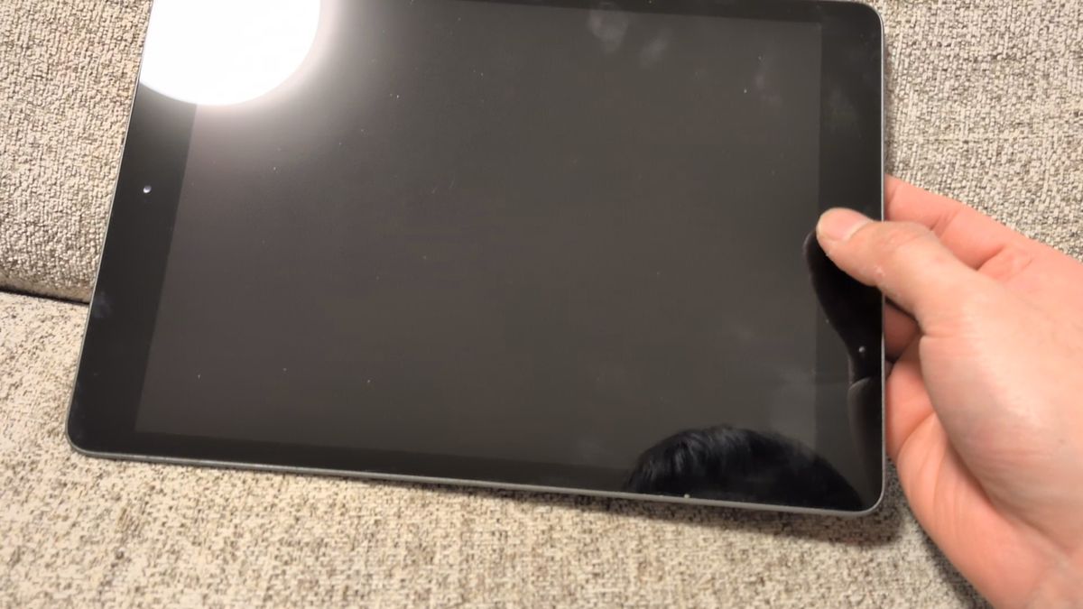 Apple iPad 第7世代 Wi-Fiモデル スペースグレイ