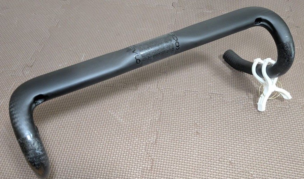 軽量 カーボンドロップハンドル 380mm 38cm ケーブル内装可能 軽量 カーボンドロップハンドル 380mm 38cm ケーブル内装可能