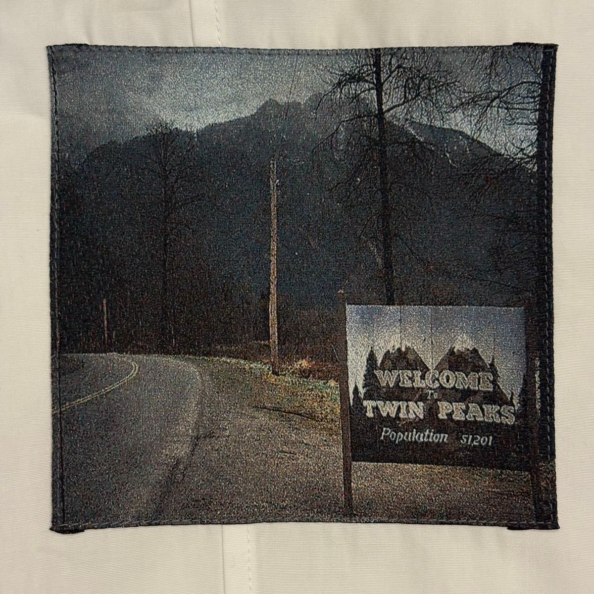 新品 UNDERCOVER コットンブロードシャツ TWIN PEAKS 4|Yahoo 新品 UNDERCOVER コットンブロードシャツ TWIN PEAKS 4|Yahoo