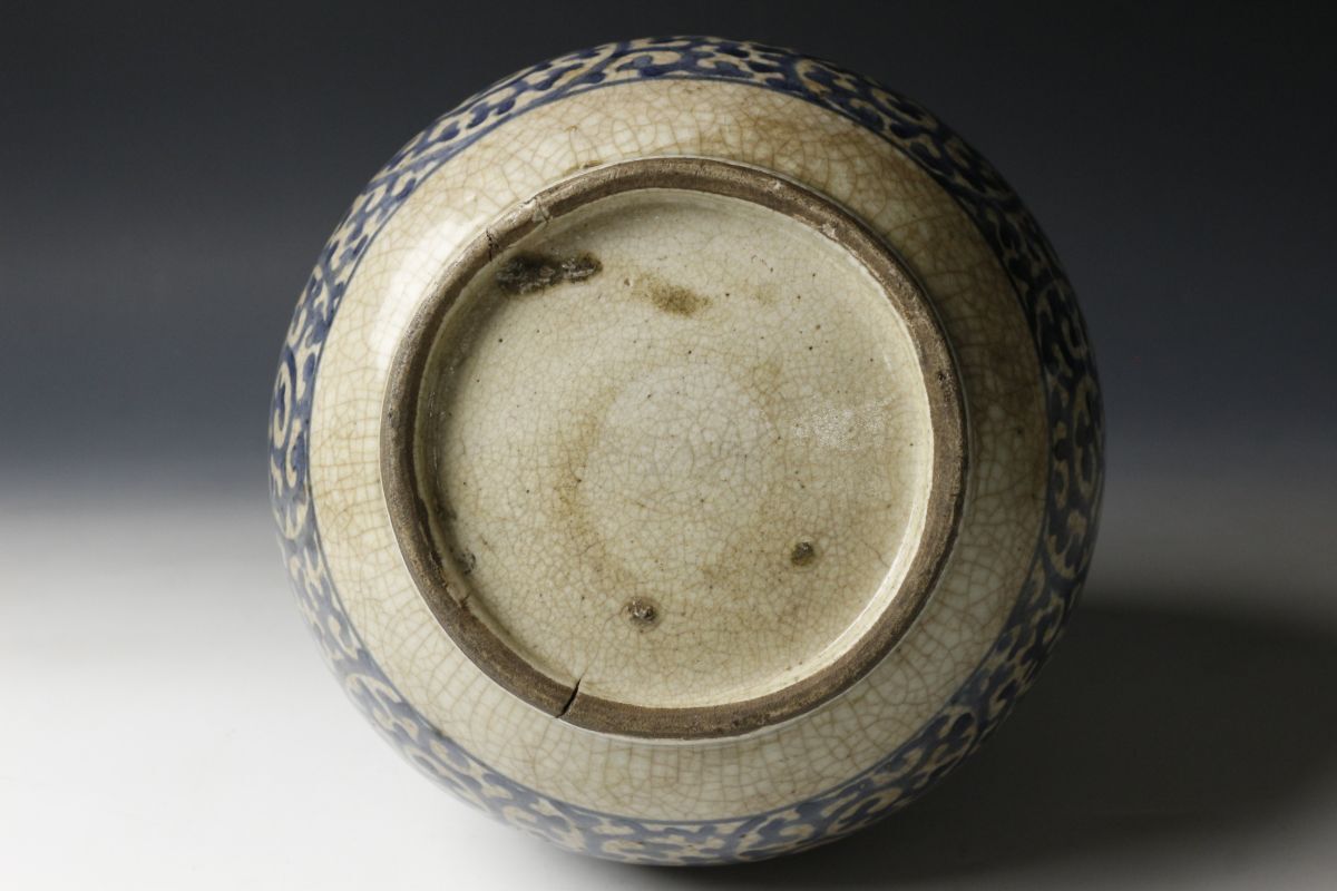 LIG】極上名品 江戸時代中期 元禄期 古伊万里 染付蛸唐草文大 LIG】極上名品 江戸時代中期 元禄期 古伊万里 染付蛸唐草文大
