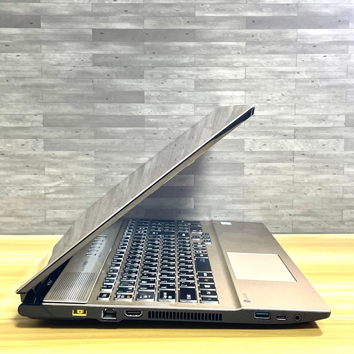 NEC LAVIE ノートパソコン corei7 SSD256GB HDD1TB メモリ16GB NEC LAVIE ノートパソコン corei7 SSD256GB HDD1TB メモリ16GB