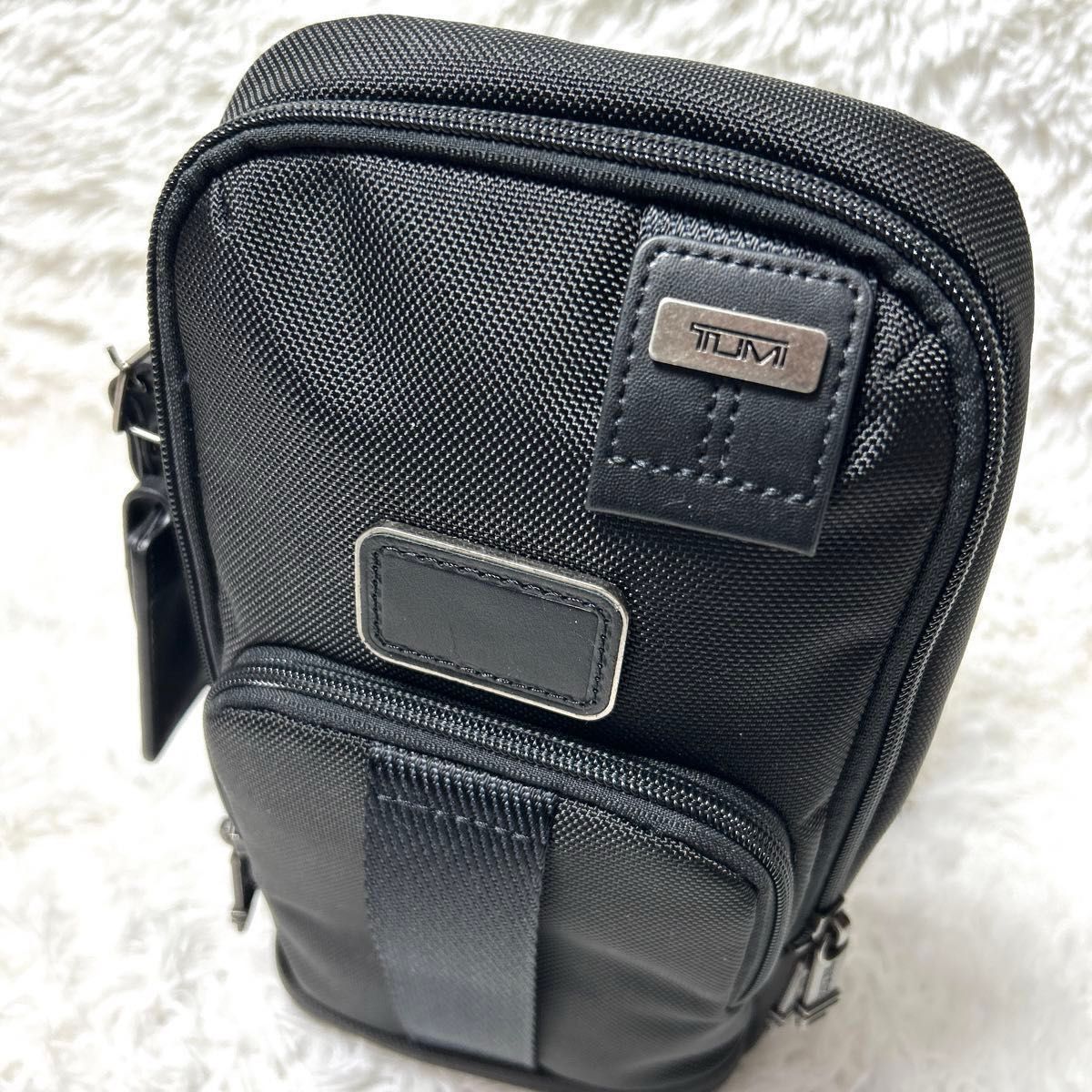極美品・未使用級】 TUMI トゥミ レザー キャンバス クロス 極美品・未使用級】 TUMI トゥミ レザー キャンバス クロス