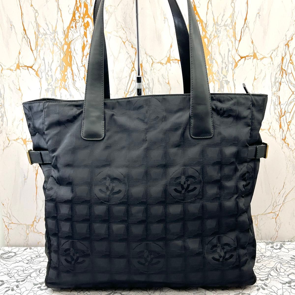 極美品 CHANEL シャネル ニュートラベルライン トートバッグ GM 極美品 CHANEL シャネル ニュートラベルライン トートバッグ GM