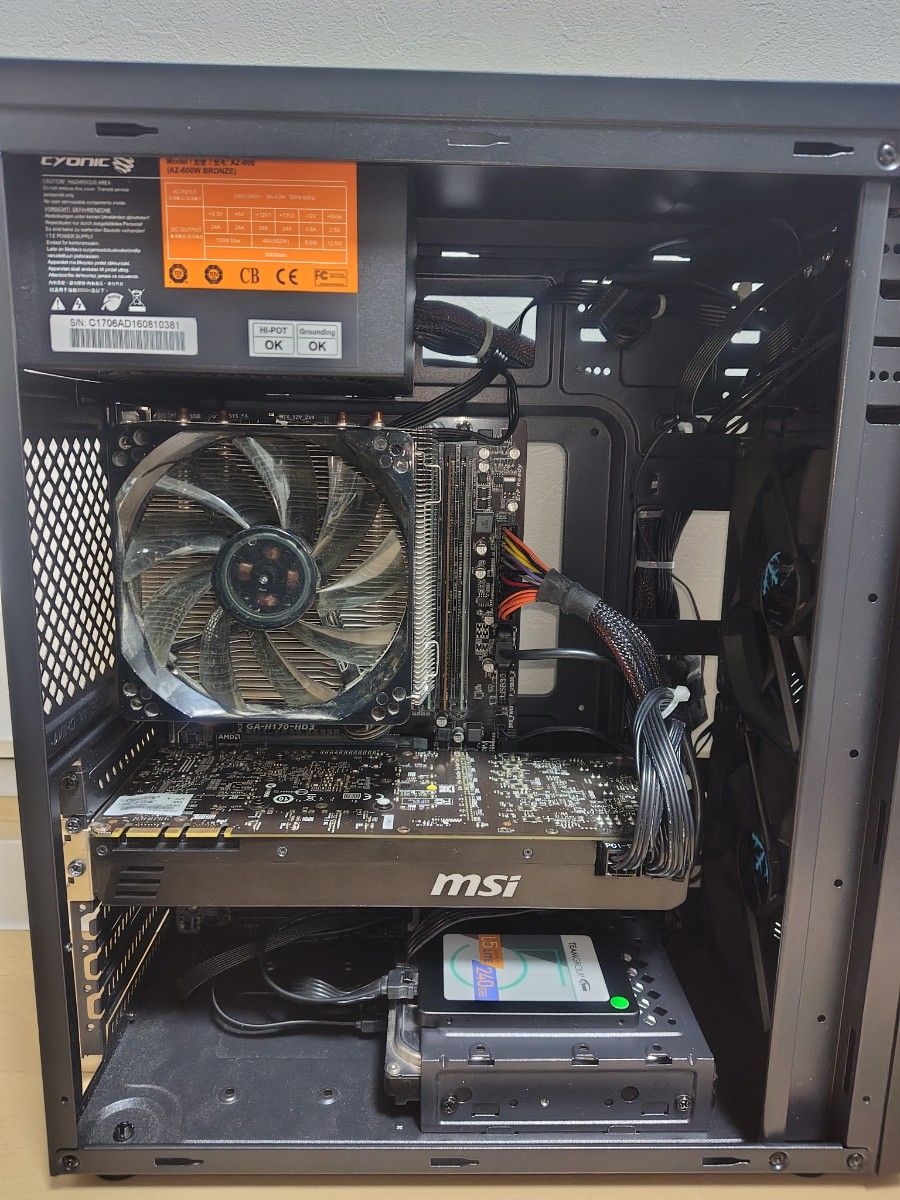 自作デスクトップPC (Core i7 7700/メモリ16GB/GTX980/SSD240GB 自作デスクトップPC (Core i7 7700/メモリ16GB/GTX980/SSD240GB