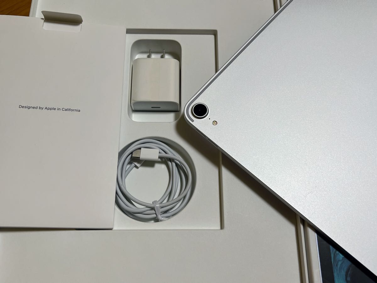 Apple iPad Pro 12 9インチ(第3世代)シルバー 64GB Wi-Fi Apple iPad Pro 12 9インチ(第3世代)シルバー 64GB Wi-Fi