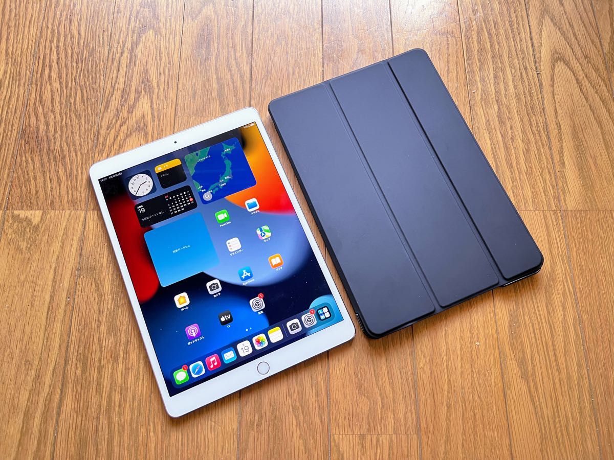 Apple iPad Pro 10 5インチ シルバー 64GB Cellular+Wi-Fiモデル Apple iPad Pro 10 5インチ シルバー 64GB Cellular+Wi-Fiモデル