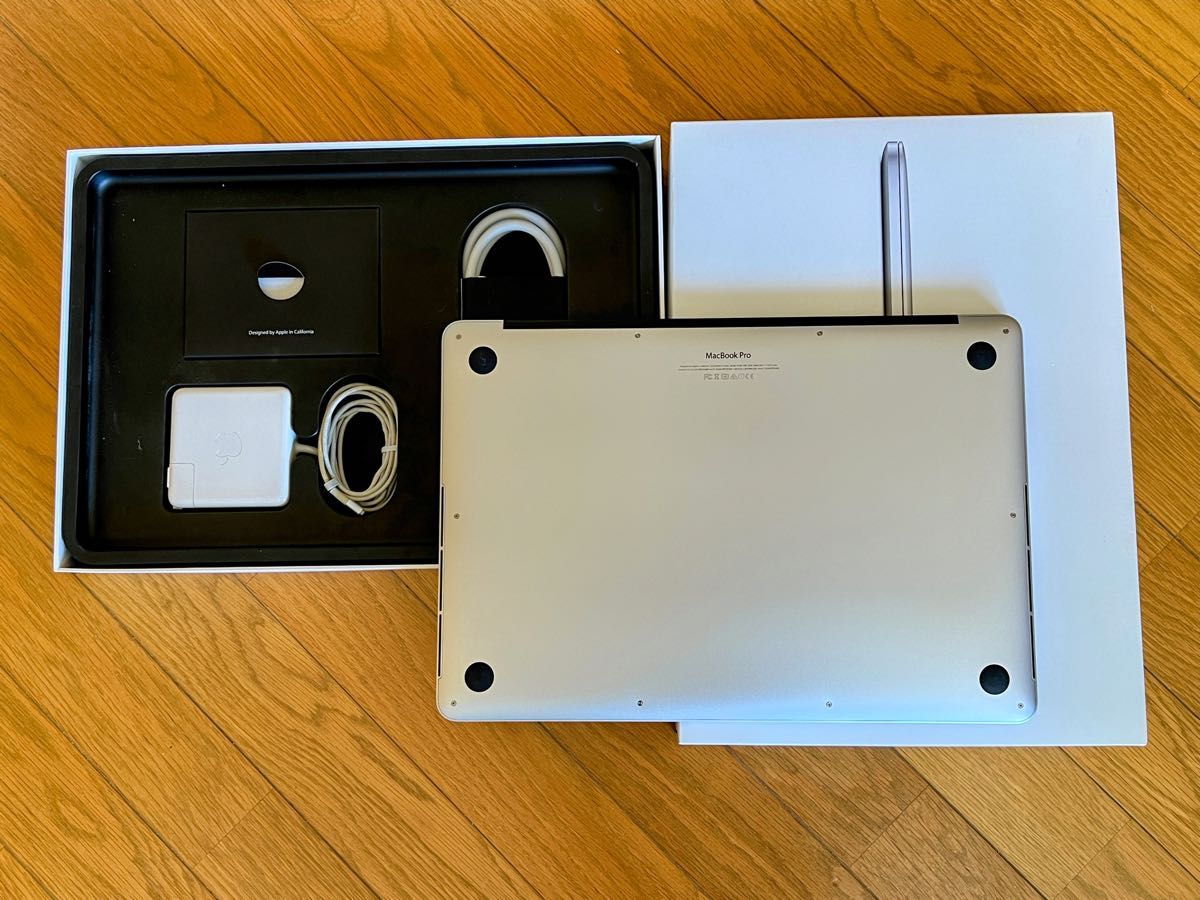 箱と付属品】 MacBook Pro 15インチ Retina SSD 1TB|Yahoo 箱と付属品】 MacBook Pro 15インチ Retina SSD 1TB|Yahoo