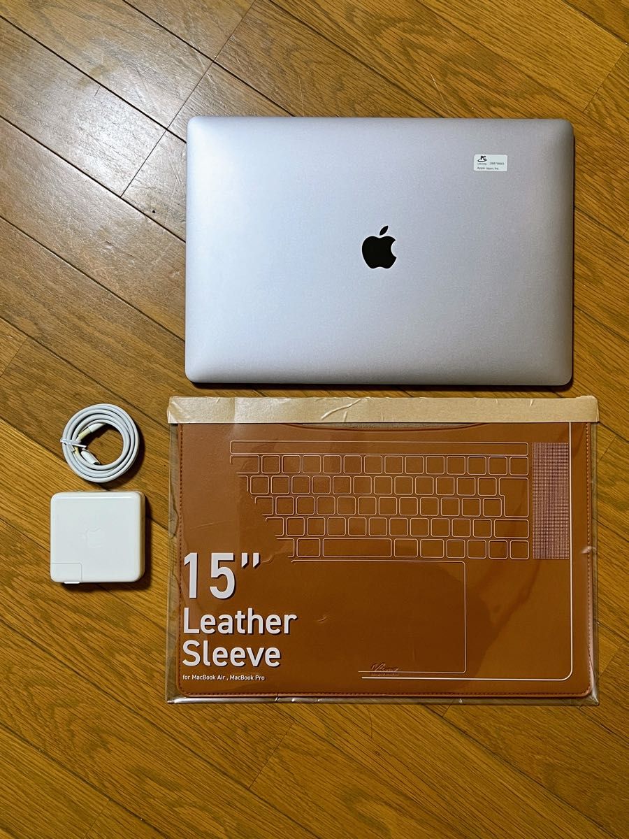 Apple MacBook Pro 15インチ 2018 i7(6コア 2 6GHz) SSD 512GB Apple MacBook Pro 15インチ 2018 i7(6コア 2 6GHz) SSD 512GB
