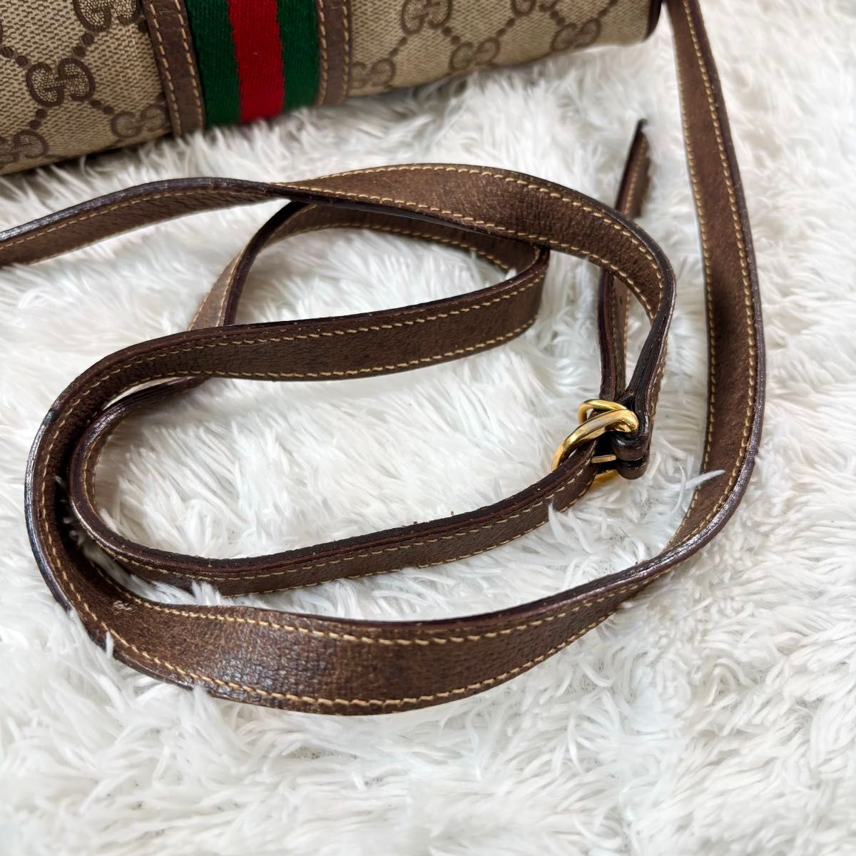 美品】 グッチ ショルダーバッグ シェリーライン GG PVC レザー 美品】 グッチ ショルダーバッグ シェリーライン GG PVC レザー