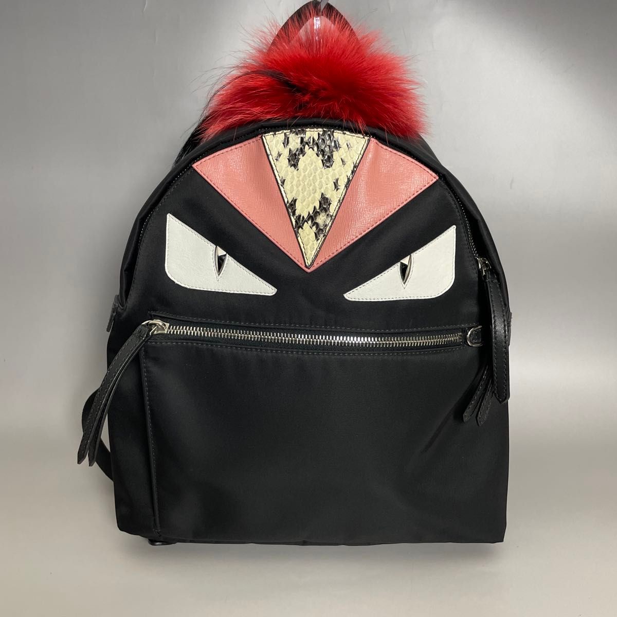 Fendi 美品 黒 ナイロン リュック モンスター バックパック Fendi 美品 黒 ナイロン リュック モンスター バックパック