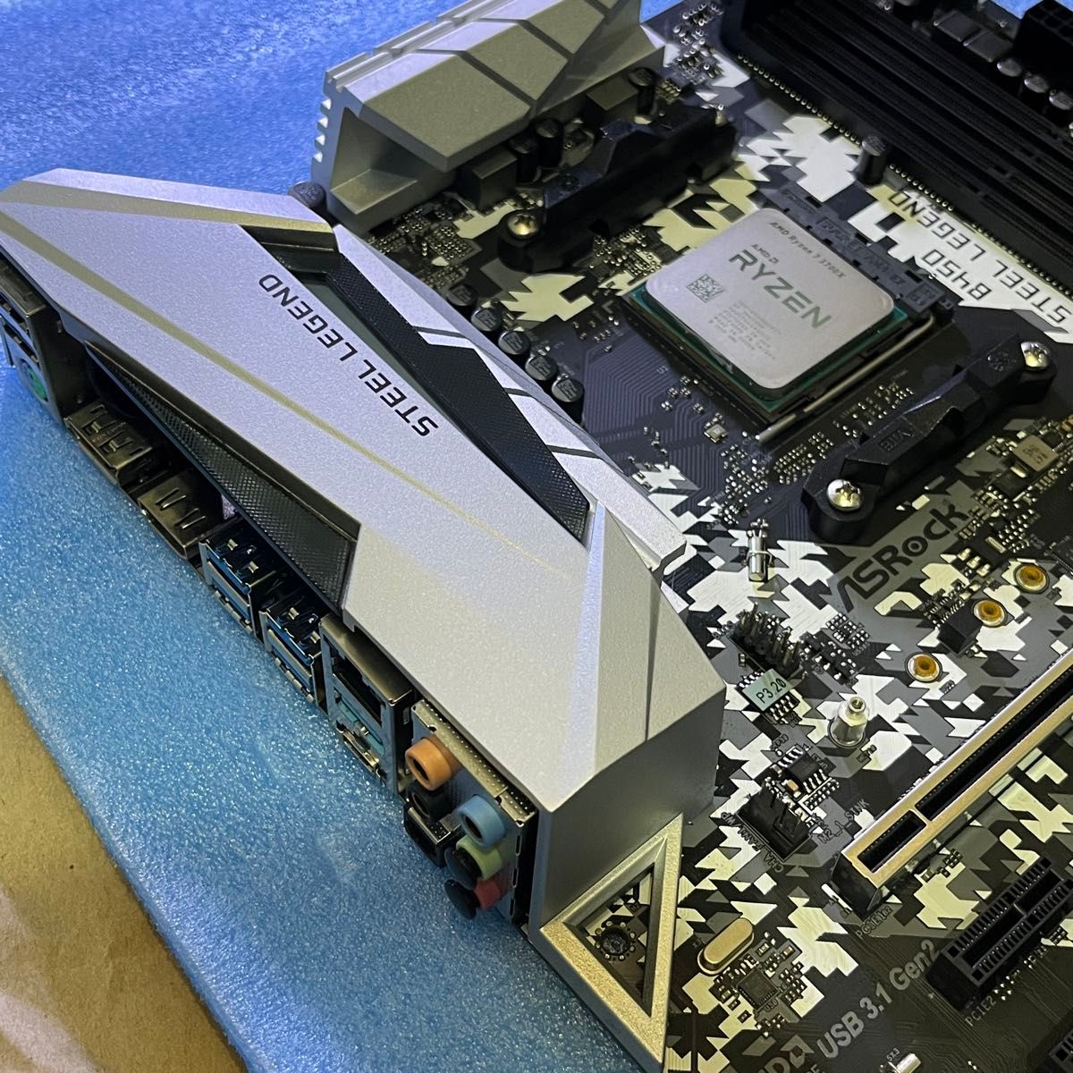 CPU取付済)ASRock B450 Steel Legend マザーボード + Ryzen 7 CPU取付済)ASRock B450 Steel Legend マザーボード + Ryzen 7