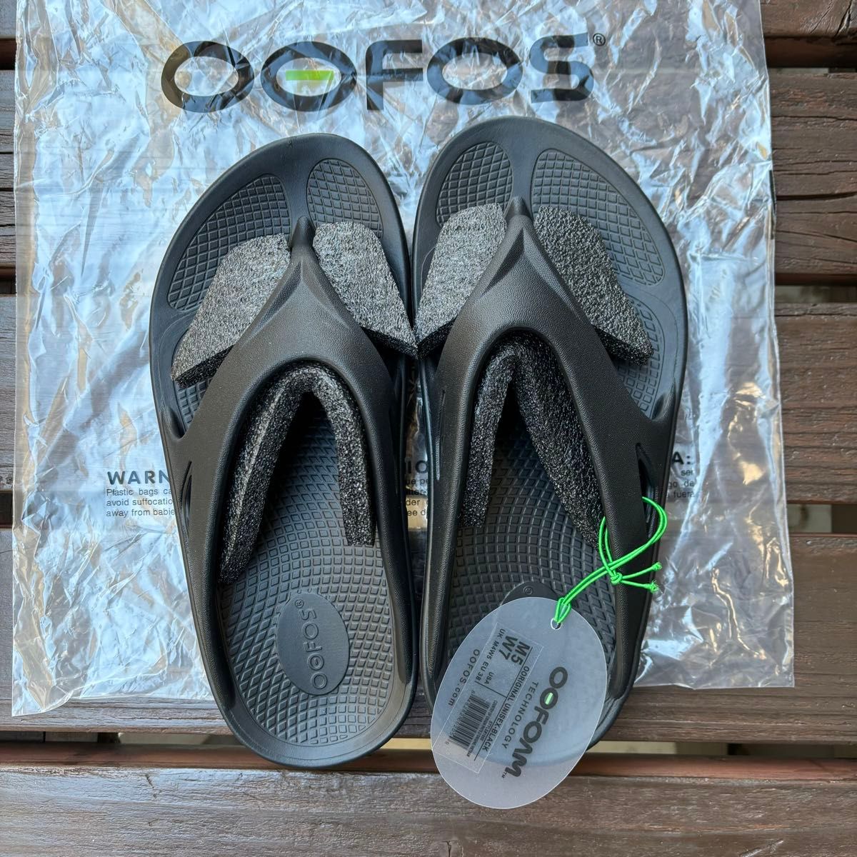 新品 最安値 OOFOS サンダル black 23cm ウーフォス 黒|Yahoo 新品 最安値 OOFOS サンダル black 23cm ウーフォス 黒|Yahoo