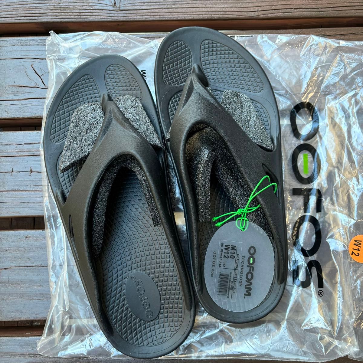 新品 最安値 OOFOS サンダル black 27cm ウーフォス 黒|Yahoo 新品 最安値 OOFOS サンダル black 27cm ウーフォス 黒|Yahoo