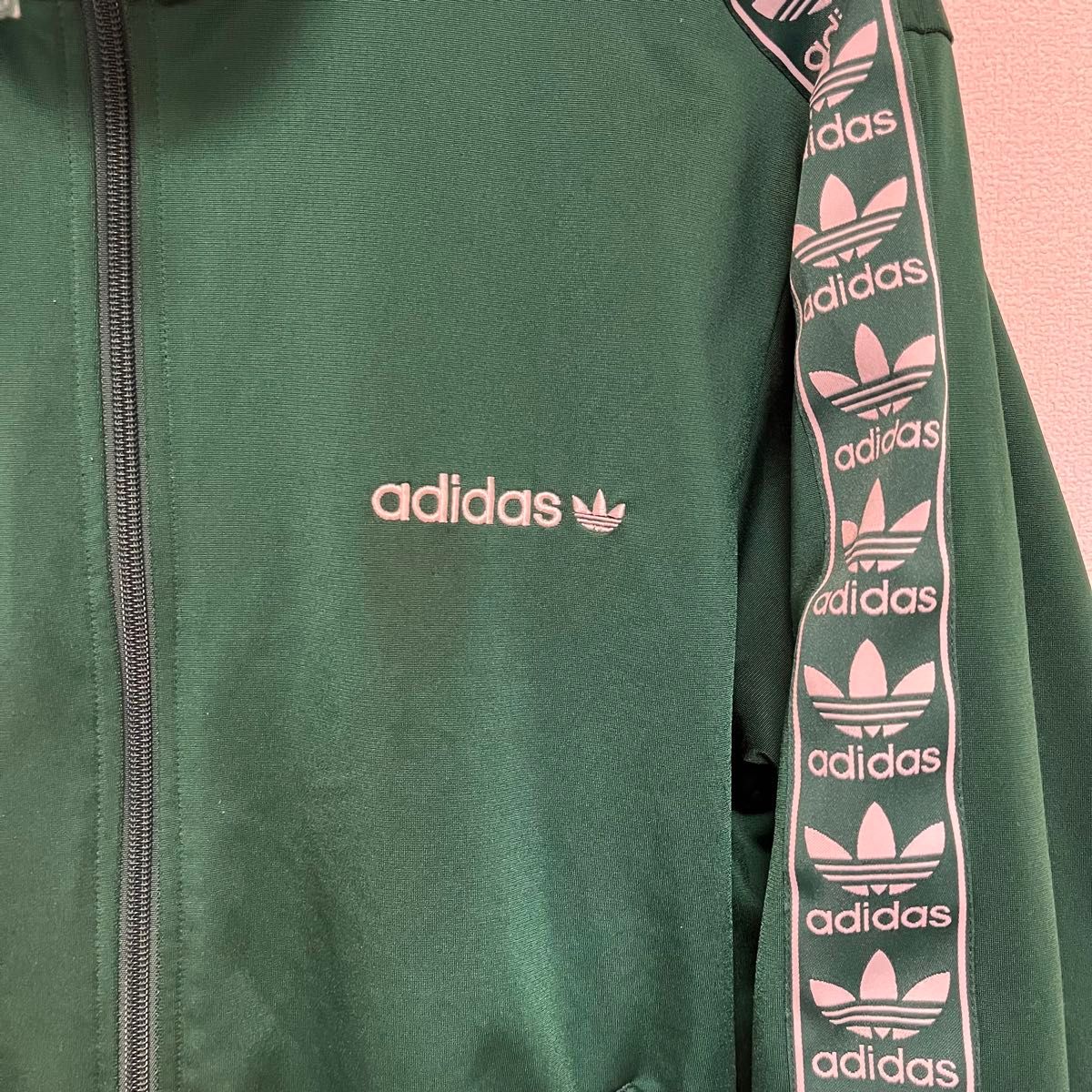 希少】 90s アディダス ジャージ 袖ロゴ 緑 白 O ヴィンテージ 希少】 90s アディダス ジャージ 袖ロゴ 緑 白 O ヴィンテージ