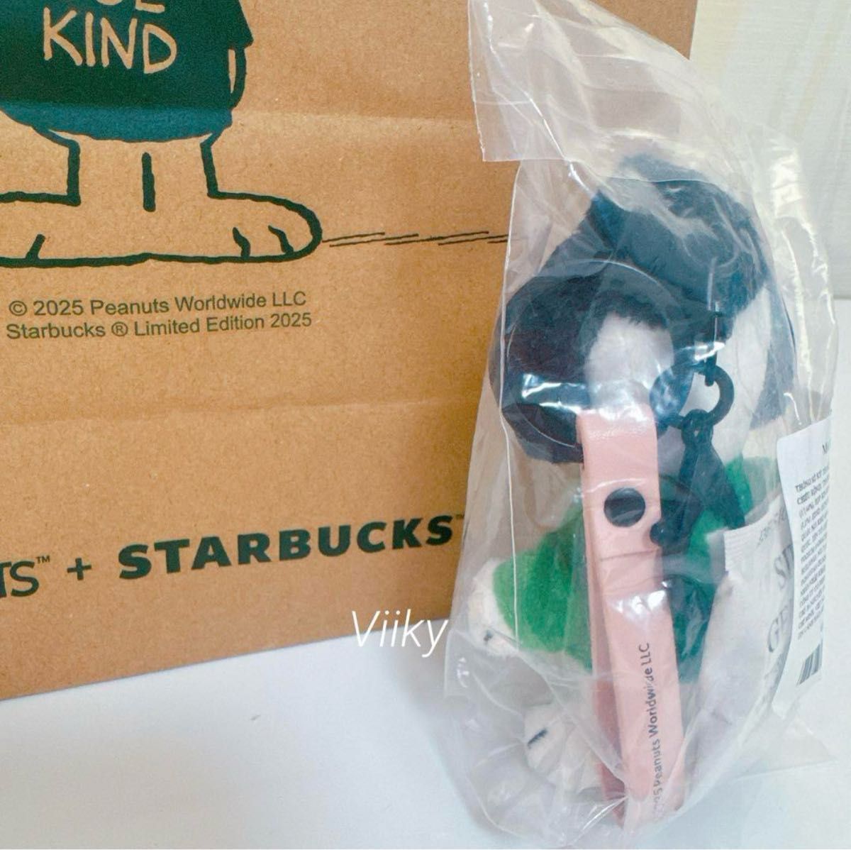スターバックス PEANUTS キーチェーン SNOOPY スヌーピー スターバックス PEANUTS キーチェーン SNOOPY スヌーピー