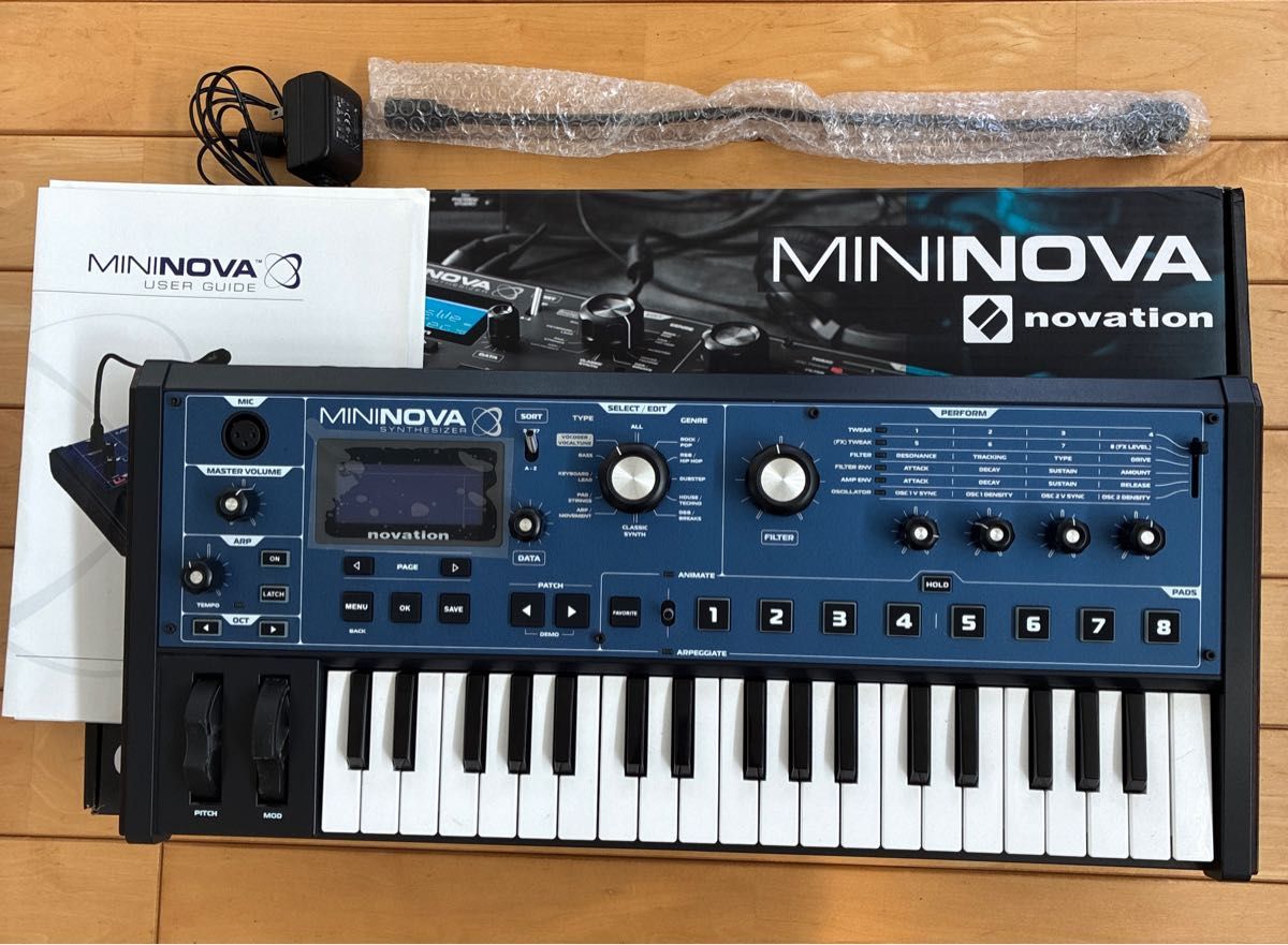 NOVATION MININOVA シンセサイザー キーボード ボコーダー 試奏 NOVATION MININOVA シンセサイザー キーボード ボコーダー 試奏