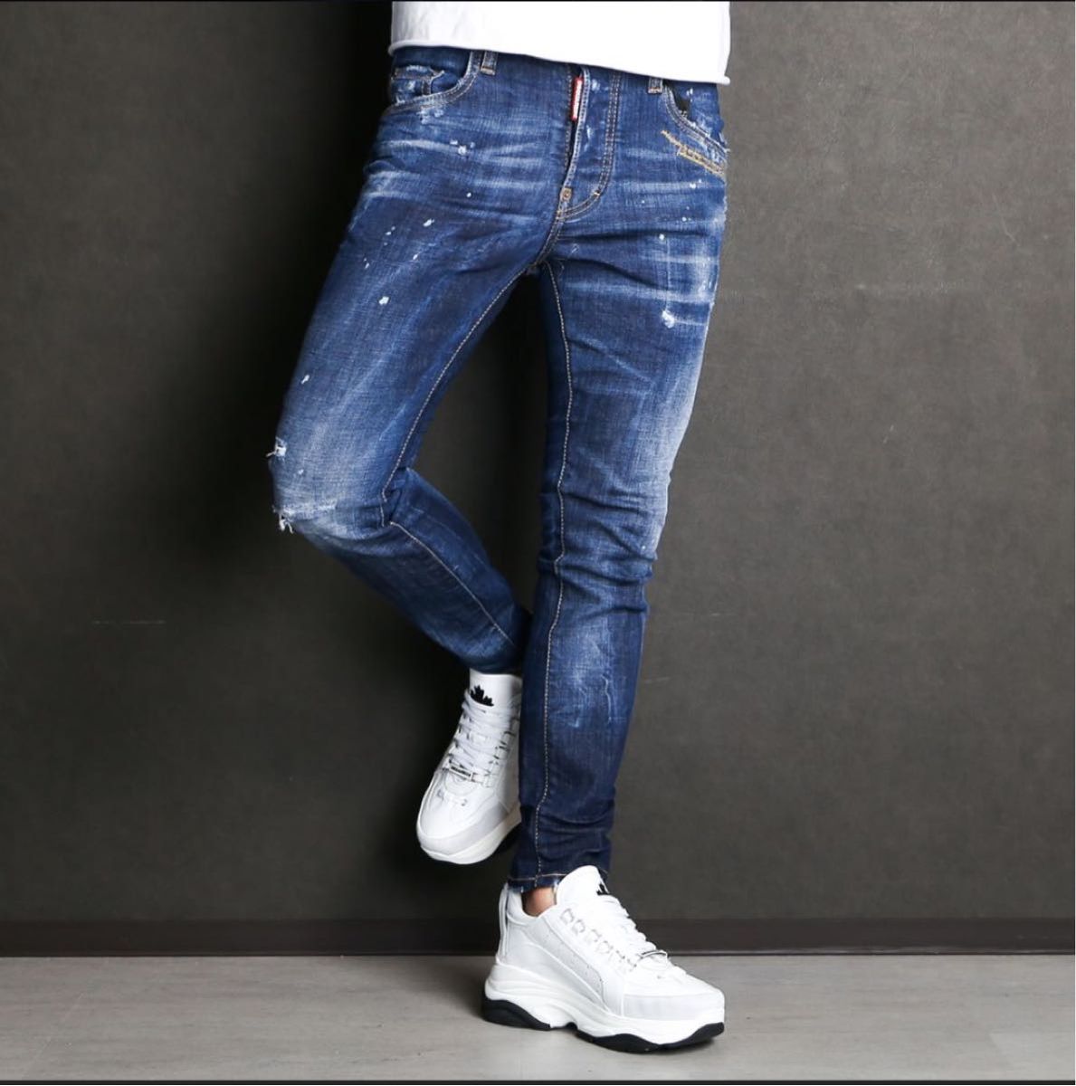 DSQUARED2 デニムパンツ ディースク ペイント ペンキ クラッシュ DSQUARED2 デニムパンツ ディースク ペイント ペンキ クラッシュ