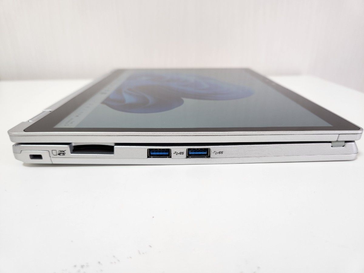 軽量2in1 レッツノート CF-QV8 LTE 第8世代i5/8GB/SSD256GB 高 軽量2in1 レッツノート CF-QV8 LTE 第8世代i5/8GB/SSD256GB 高