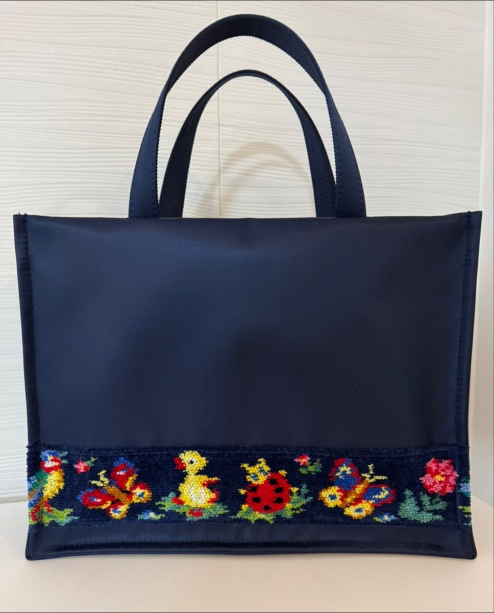 フェイラー 新品同様 超美品 スクエアミニバッグ ハイジ 学校 フェイラー 新品同様 超美品 スクエアミニバッグ ハイジ 学校