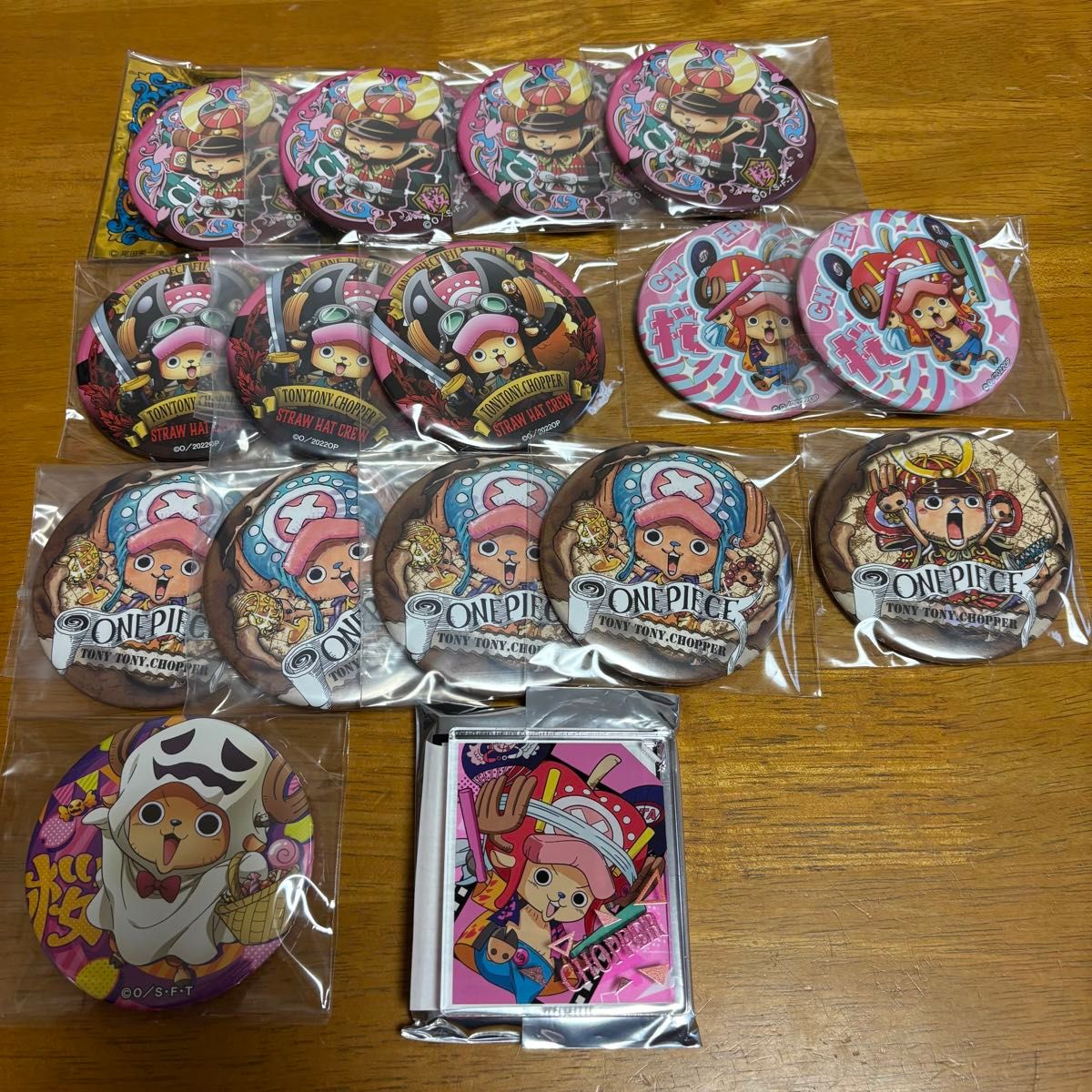 ONE PIECE ワンピース チョッパー 輩缶バッジ コレクション缶 ONE PIECE ワンピース チョッパー 輩缶バッジ コレクション缶